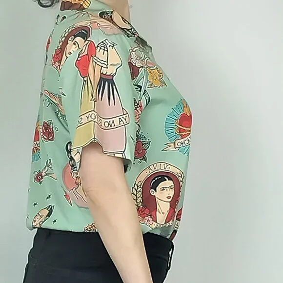 Frida Kahlo Folk Art Graphic Blouse in Green Size Medium - Picture 3 of 8
